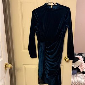 Tahari ASL Midnight Blue Velvet Long Sleeve Dress